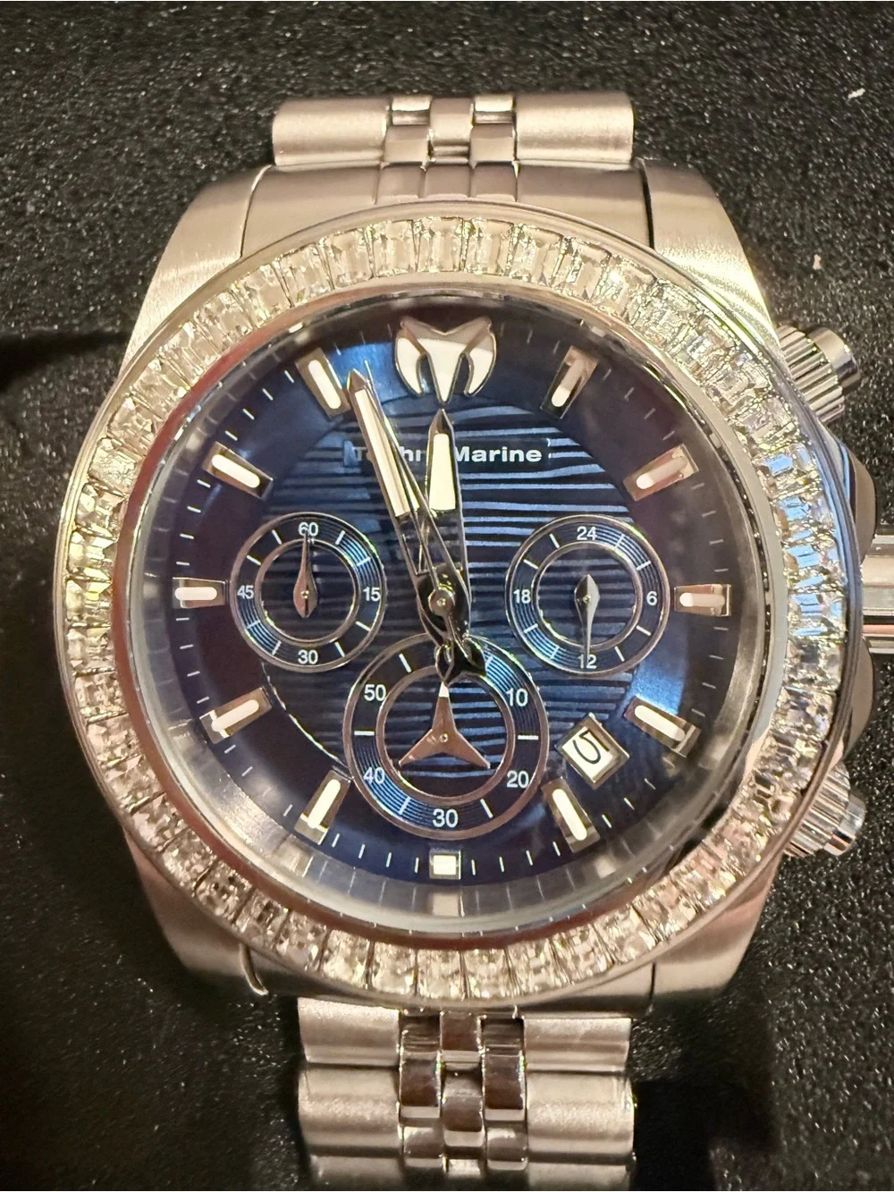 Gorgeous TechnoMarine Manta Ray by Invicta- 42mm, Dark Blue Dial